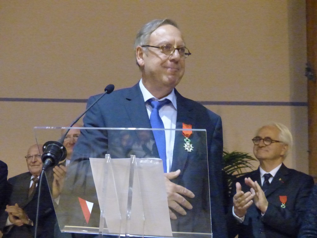 Christian Manable vient de se voir remettre la médaille de la Légion d'Honneur, à Rainneville, dans la Somme. 