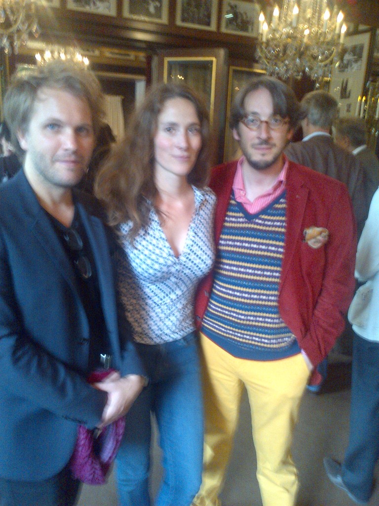 de gauche à droite : Florian Zeller, Emilie de Turckheim, lauréate du prix Roger-Nimier 2015, et Nicolas d'Estienne d'Orves. 